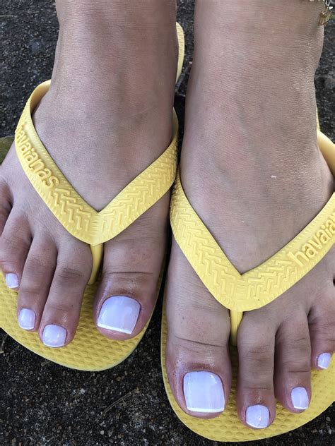 long toes twitter|@queenlongtoes .